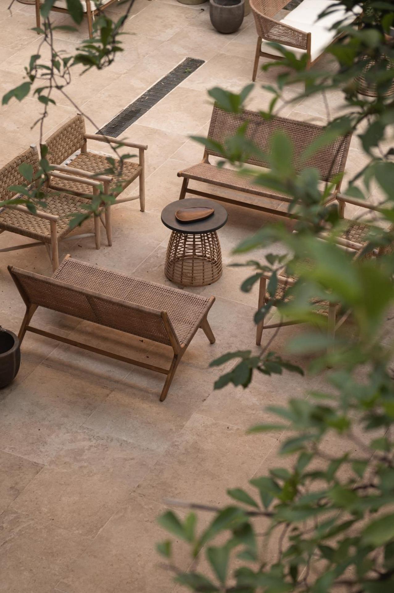 The Sanctuary Urban Retreat Hotel Рим Екстериор снимка