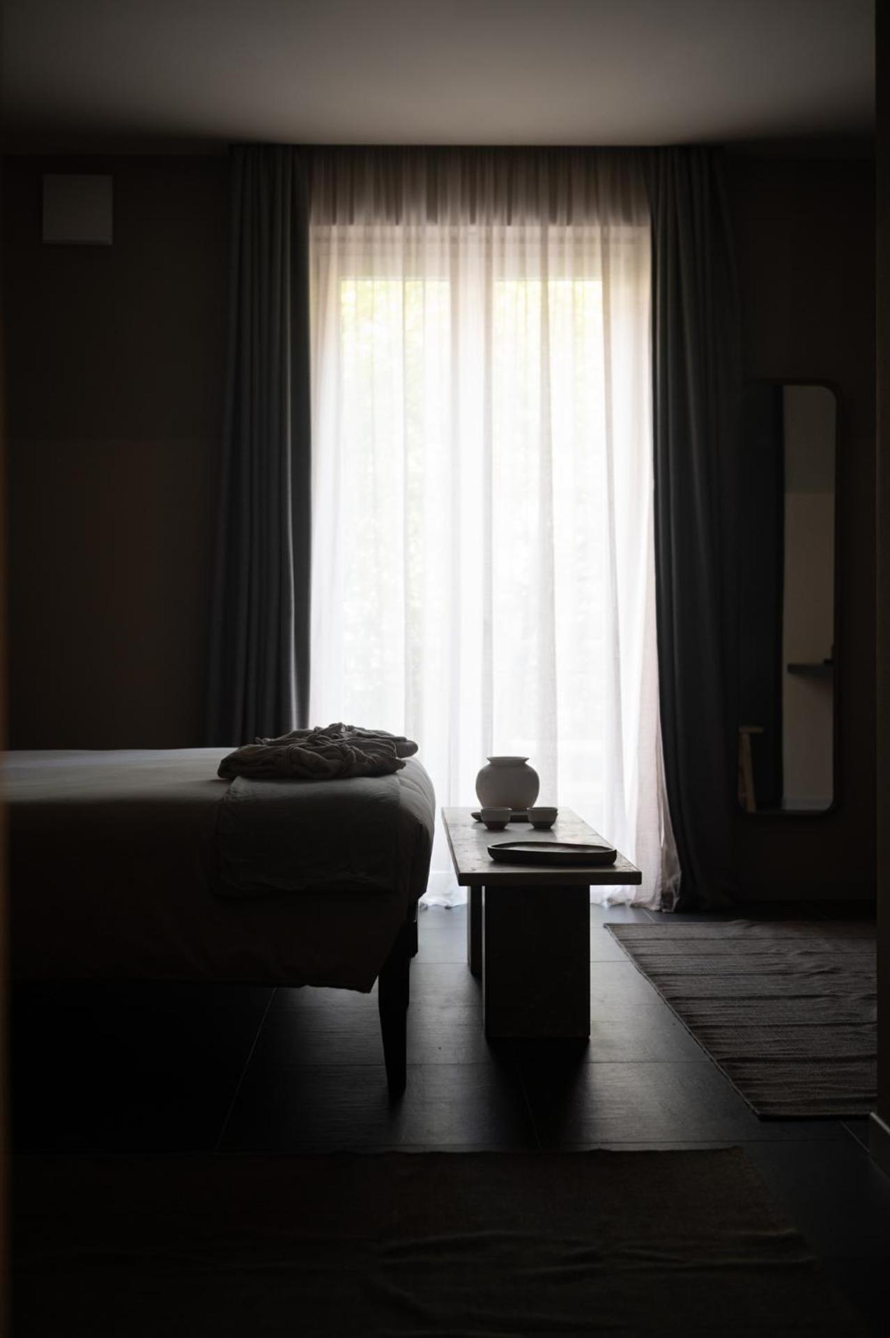 The Sanctuary Urban Retreat Hotel Рим Екстериор снимка